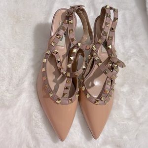 Valentino Pump Nude Pink 3.5inch - size 39 (US 8-8-5)